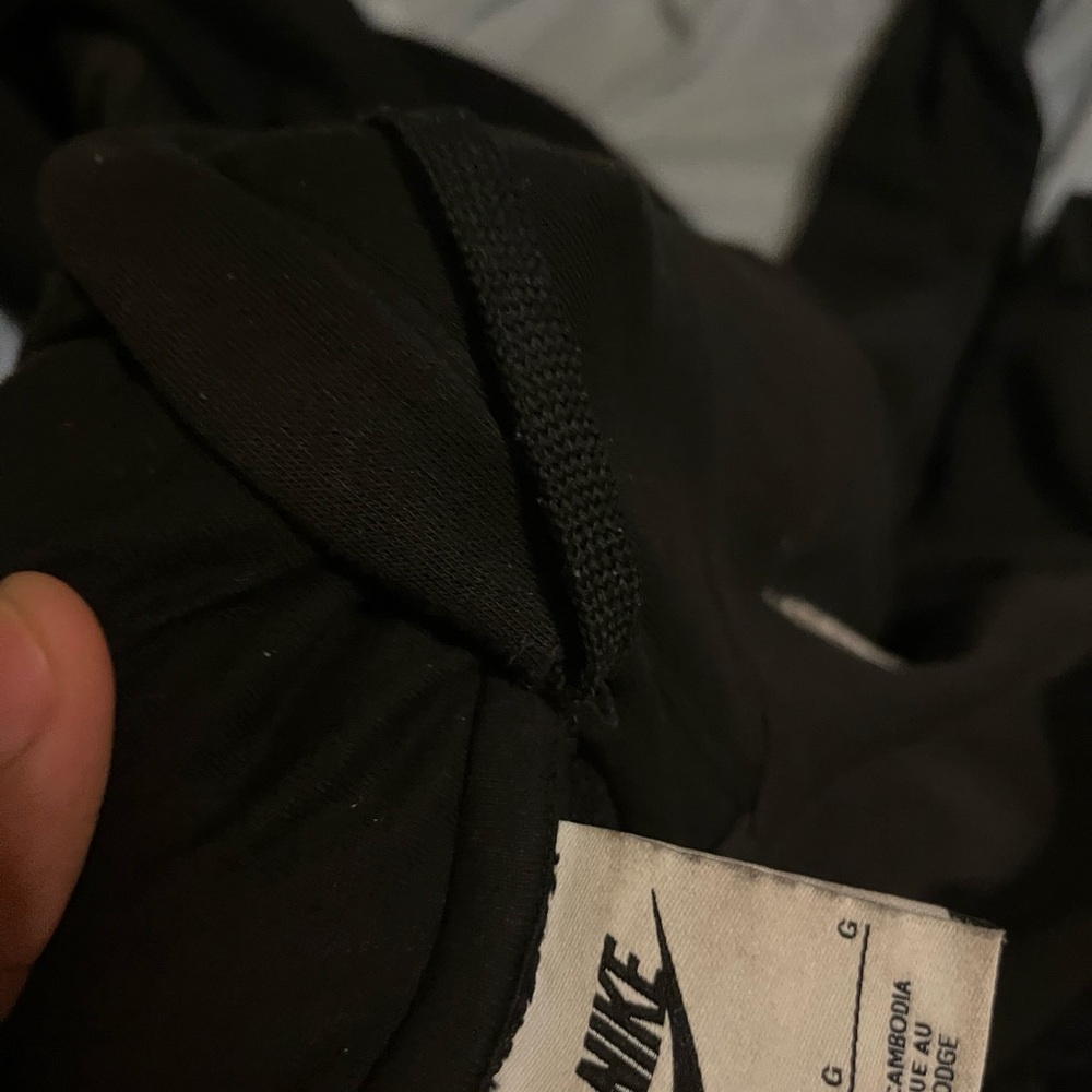 Nike Classic Black Sweatshirt
